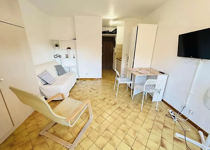 Appt 2 Couchages Cap D'agde Ct120-1037 アパート アグド